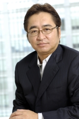 写真：代表取締役会長兼社長 白石 清