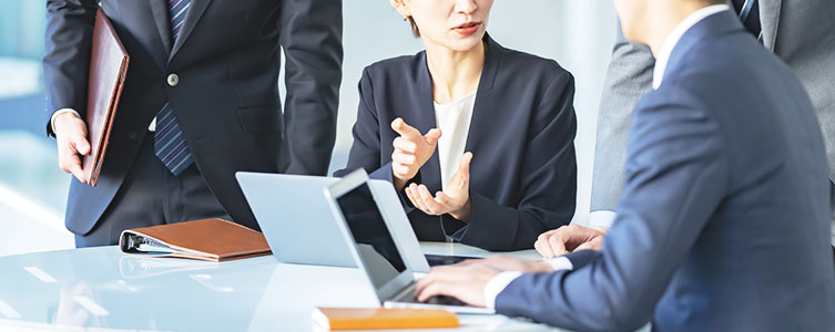 社内研修での動画の活用_イメージ